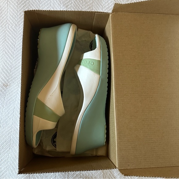 Crocs Sassanian Seafoam Green White Wedge Slide Slip On Sandals 10 With Box - Picture 4 of 5